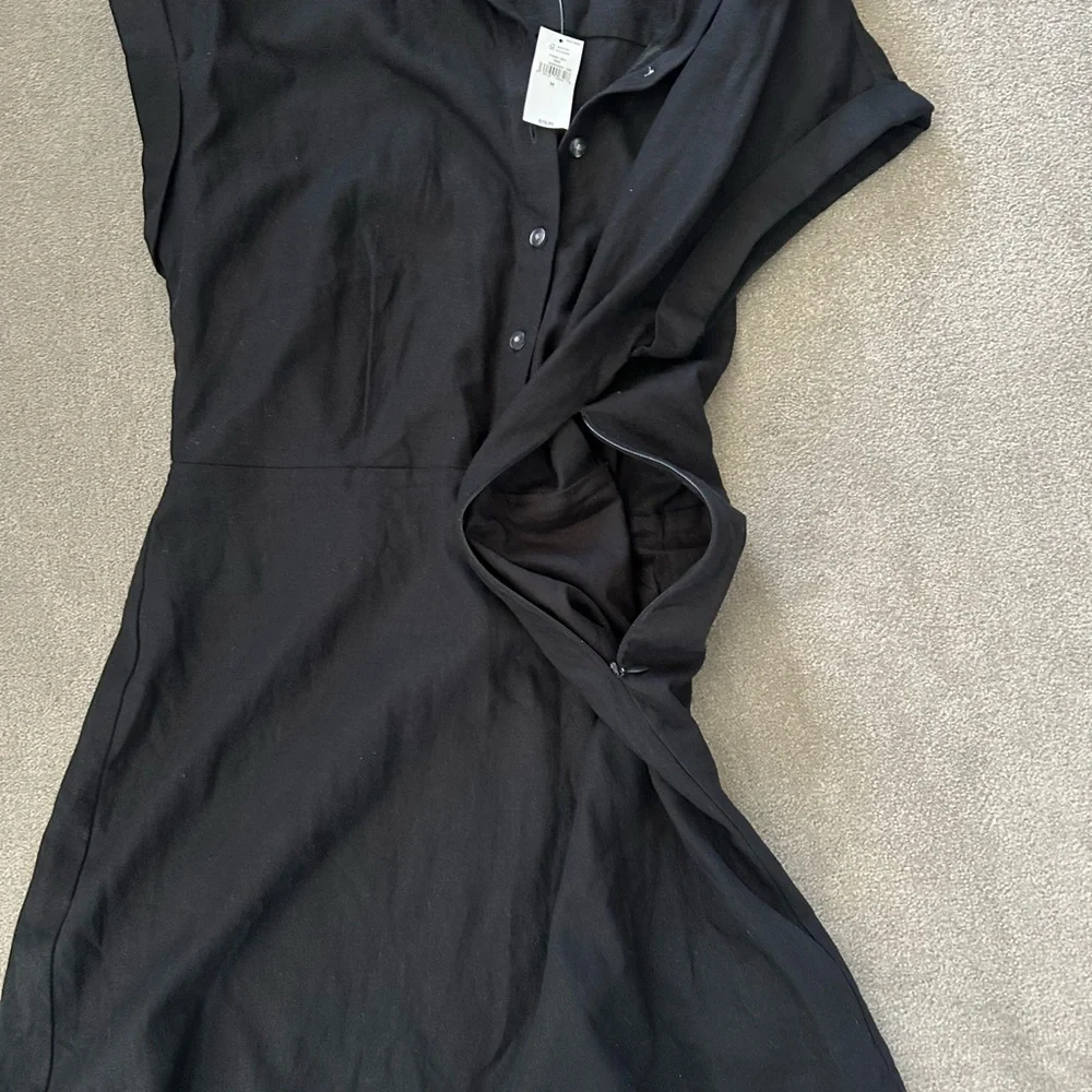 GAP Linen-Blend Shirtdress - Picture 10 of 11